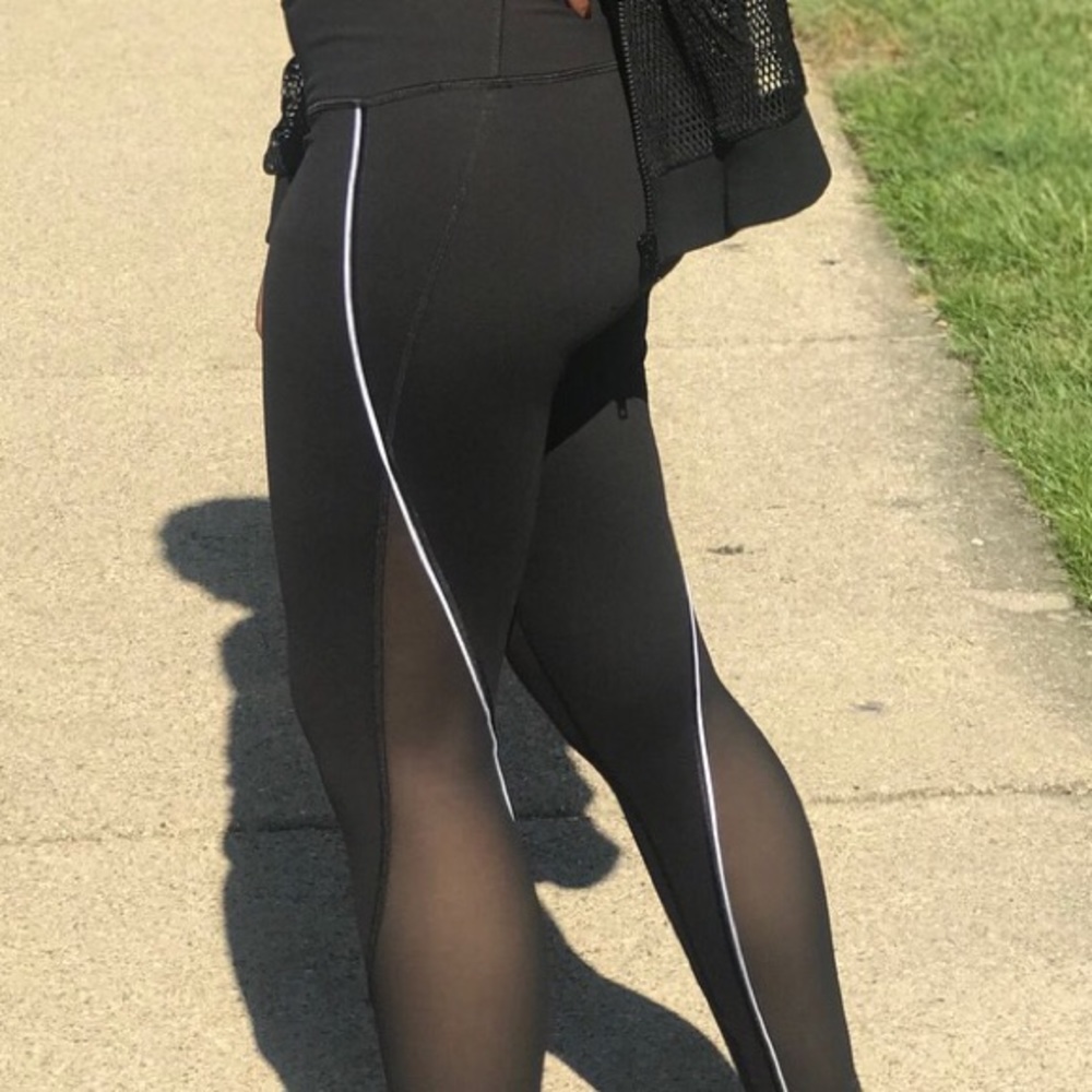 Victoria’s Secret Knockout tight